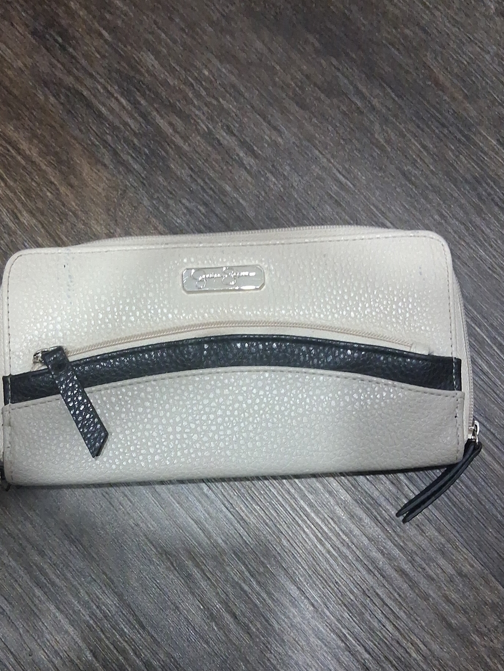 Jessica Simpson Beige and Black Zip-Around Wallet